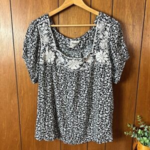 Savanna Jane Black White Floral Square Neck Embroidered Blouse Top Boho Indie